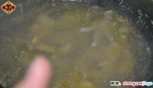 冬蟲夏草燉雞1焯水去腥味